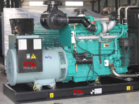 Considerações importantes para interfaces SAE em grupos geradores a diesel