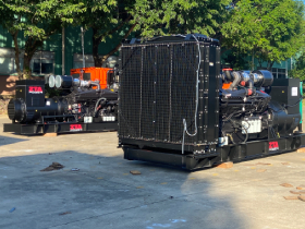 Quão confiáveis são os geradores a diesel da Cummins em condições climáticas extremas?